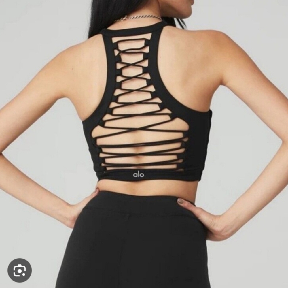 Alo Yoga Movement Black Strappy Lace Up Back Sports Longline Bra Tank Top